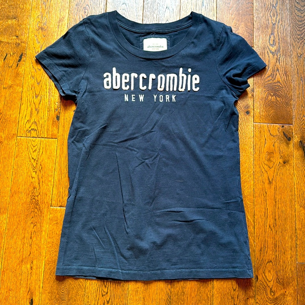 Abercrombie T shirt